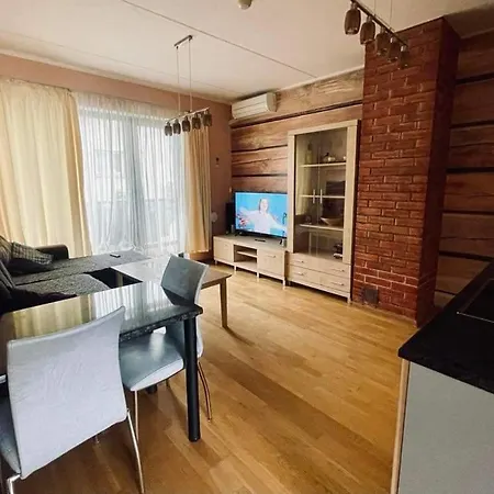 Apartment Cozy Appartment, Near Center And Beach. A/c